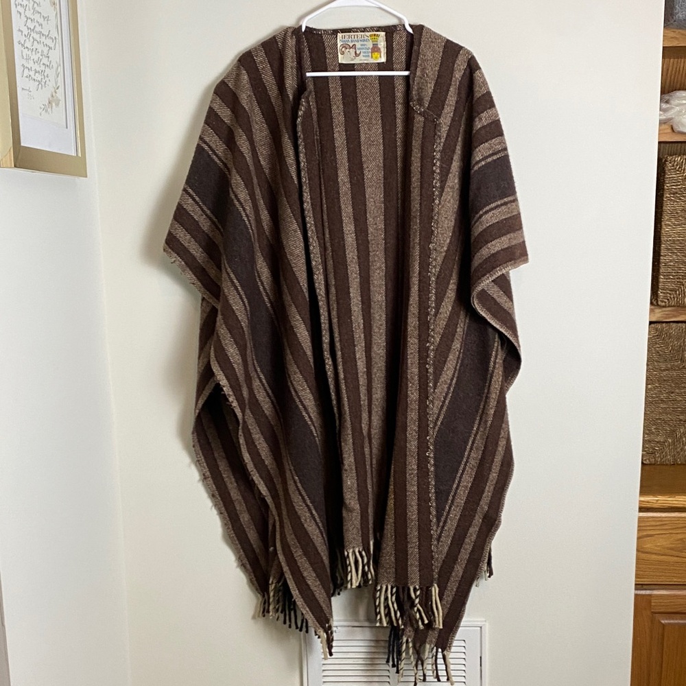 Rare Vintage Herter’s Indian Hand Woven Mountain Sheep Wool Poncho Fringe Size L
